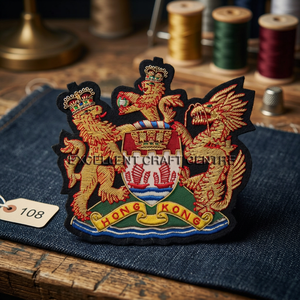 Écusson brodé à la main du blason de Hong Kong, à coudre sur tissu, pour vêtement, style classique - Product Image 2