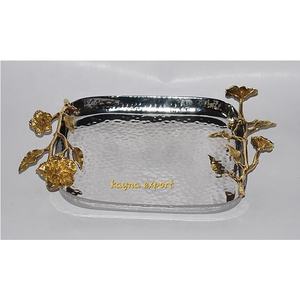 PLATEAU DE SERVICE EN MÉTAL ARTISANAL DESIGN TEXTURÉ AVEC POIGNÉE D'OISEAU EN OR PLATEAU DE SERVICE EN MÉTAL DÉCORATION DE TABLE - Product Image 3