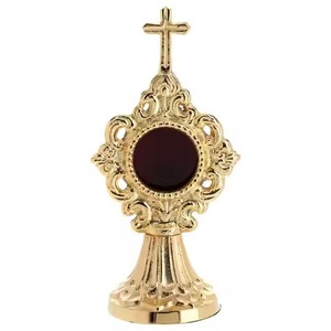 Monstranza de Latón de Alta Demanda con Detalles de Espejo, Decorativa para Mesa, para Uso en Iglesias Católicas - Product Image 5