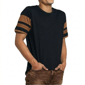 T-shirt rétro à rayures pour hommes, col rond athlétique, rayures sur les manches noir et blanc, décontracté, en coton, style streetwear - Product Image 3