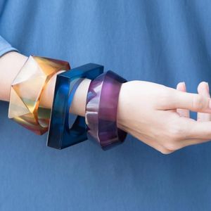 Glossy Finished Resin Bangles Chunky Stacks Daily Wear Party Festive Retro Marbled Vintage Fashion Jewelry <b>Bracelet</b> Accessory - Product Image 2