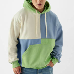 เสื้อฮู้ดโอเวอร์ไซส์สีสันตัดกันสำหรับผู้ชาย สไตล์สตรีทแวร์ ผ้าฟลีซหนานุ่ม ตกแต่งด้วยผ้าแบบแพทช์เวิร์ค เสื้อสเวตเชิ้ตแบบมีฮู้ดสำหรับทุกเพศ - Product Image 1