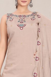 Ensemble de costume palazzo 3 pièces sans manches en tissu romain pour femmes, avec broderie lourde et dupatta |   Entièrement doublé, séchage rapide, sans plis - Product Image 6