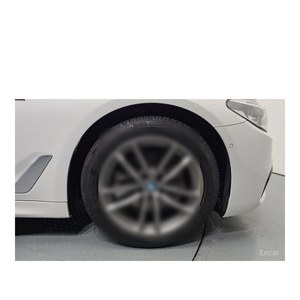 BMW Serie 5 520d M Sport Plus 2019, 84,813 km, Diésel, Caja de Cambios Automática, Volante a la Izquierda, Asientos de Cuero, Cámara Trasera - Product Image 5