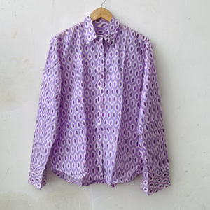 เสื้อเชิ้ตพิมพ์ลายดอกไม้สำหรับผู้หญิง สไตล์ลำลอง ผ้าฝ้ายเนื้อนุ่ม คอปกติดกระดุม ระบายอากาศได้ดี เหมาะสำหรับฤดูร้อน สีแดงขาว ลดราคา - Product Image 2