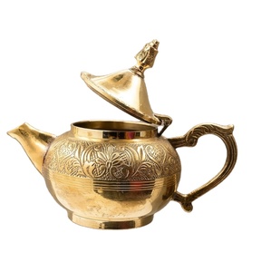 Tetera Marroquí de Latón Decorativa Hecha a Mano para Mesa de Comedor, Té de Menta y Ceremonias Culturales a Precio de Exportación - Product Image 1