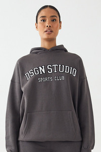 Sweat-shirt à capuche oversize pour femme, pull décontracté en molleton doux, streetwear tendance, vente en gros personnalisée, tenue pour femme - Product Image 4