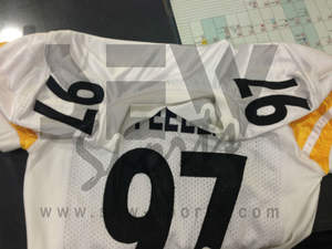 เสื้อฟุตบอลสไตล์โปร ดีไซน์พิมพ์ลายแบบซับลิเมชั่นเต็มตัว ให้สีสันสดใส ทนทานต่อการซีดจาง เหมาะสำหรับการปรับแต่งสำหรับทีม - Product Image 3