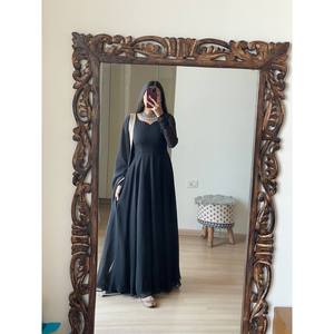 Magnifique robe Salwar Kameez en rayonne avec dupatta pour les fêtes, tenue de soirée élégante - Product Image 6