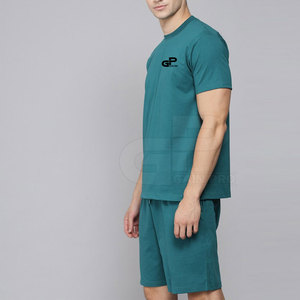 Ensemble de shorts de sport et d'extérieur pour hommes, confortable, respirant, coupe flexible, adapté à la course, aux entraînements ou aux activités estivales décontractées - Product Image 3
