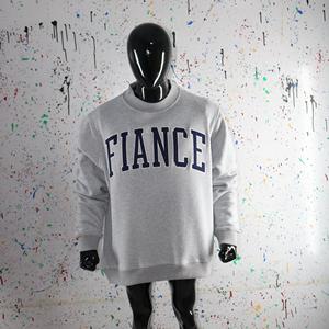 Sudadera FIANCE con cuello simulado, 450 GSM, bordado con nombre personalizado, corte holgado, 100% algodón, felpa francesa. - Product Image 4