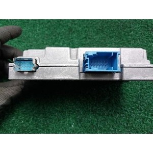 ECU และโมดูลคอมพิวเตอร์มือสองสำหรับรถยนต์ซีรีส์ 3 รุ่น 935979901 - Product Image 3