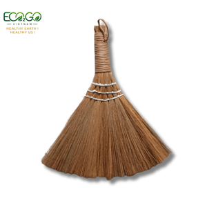 Balai à main rustique bohème de 27 cm en herbe, mini balayette décorative avec manche en rotin tressé, accent décoratif pour la maison, balai à miettes pour bureau - Product Image 6