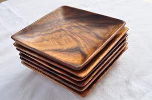 Assiette à dîner en bois d'acacia faite à la main, écologique, lavable au lave-vaisselle, design personnalisable pour la maison, le restaurant et les fêtes - Product Image 6