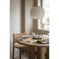 Plateau de service de luxe fait main en acier inoxydable, finition or brossé premium, design abstrait, multifonctionnel pour une décoration moderne