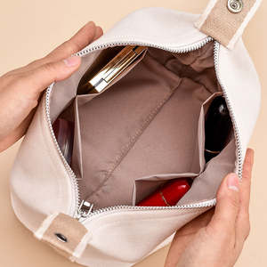 Bolsa de Maquillaje Ecológica de Yute, Bolsa de Viaje para Almacenamiento de Cosméticos de Arpillera Natural - Product Image 5