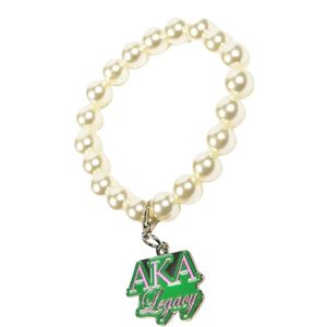 สร้อยข้อมือไข่มุกสีขาว AKA พร้อมจี้ AKA Legacy ประดับด้วยลูกปัดสีชมพูและสีเขียว เครื่องประดับข้อมือผู้หญิงสุดหรู แฟชั่นที่ได้รับแรงบันดาลใจจากสมาคมนักศึกษาหญิง - Product Image 3