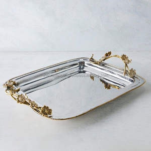 Plateau décoratif en acier inoxydable pour table, décoration métallique personnalisée avec finition polie - Product Image 1