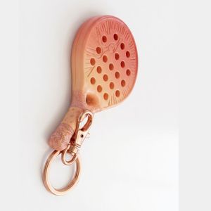 Nuevo Llavero de Goma Resistente con Forma de Raqueta de Pádel, Servicio OEM, Tamaño Personalizado y Logotipo Personalizado - Artículos Deportivos con Relieve 3D - Product Image 3