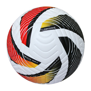 Balón de fútbol personalizado de cuero para equipos deportivos con diseño de logotipo personalizado - Product Image 3
