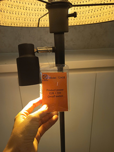 Lámpara de Pie de Estilo Europeo Moderno con Pantalla de Tela, Luz Principal E26/E27 y Luz de Lectura LED Integrada de 5-7W para Hotel - Product Image 5