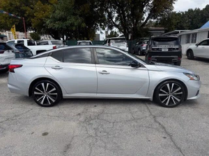 Nissan Altima 2.5 S-R FWD 2020 - Product Image 2