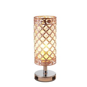 Porte-bougie en métal et cristal de luxe avec un design moderne élégant pour la décoration de centre de table de mariage - Product Image 2