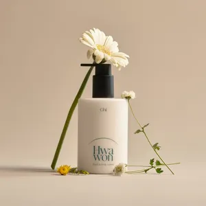 โลชั่นทามือและบอดี้ขนาด300มล. สินค้าจาก hwawon - Product Image 1