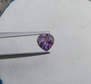 Cœur d'améthyste naturelle, pierre précieuse naturelle non montée, 6 mm, certifiée par un tiers, pour la fabrication de bijoux verts - Product Image 1