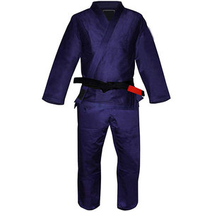 Kimono de judo prêt pour la compétition, conçu pour sa durabilité, sa flexibilité et pour les entraînements de haute intensité et les combats officiels. - Product Image 1