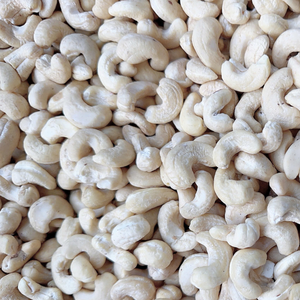 Fabricación de Nueces de Anacardo A180 A210, Nueces de Anacardo Santigo, Vietnam, Nueces de Anacardo Crudas con Cáscara, Exportación al por Mayor a Asia, UE, Medio Oriente - Product Image 1