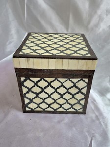 Acrylic Classic Rectangle Cotton Swab Storage <b>Box</b> Portable Multifunction Airtight Jewelry Container for Cosmetic <b>Makeup</b> Remover - Product Image 4