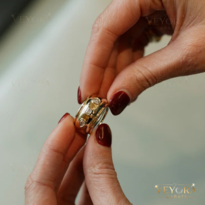 Anillo de Plata de Ley 925 de Primera Calidad con Esmeralda de Corte Pera y Diamantes para una Colección de Joyería de Lujo para Mujeres Elegantes - Product Image 6