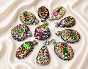 Colgantes de Aleación de Plata Tibetana con Incrustaciones de Perlas de Imitación y Dijes de Flores Vintage, Joyería Unisex con Engaste de Bisel, Regalo - Product Image 3