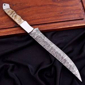 มีดแล่เนื้อเหล็กดามัสกัส Nordic Forge พร้อมปลอกหนัง ด้ามทำจากเขาแกะสั่งทำพิเศษ คมกริบ ทนทาน เหมาะสำหรับใช้ในครัว - Product Image 4