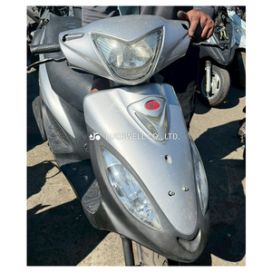 Scooters Usados Japoneses de Alta Calidad Verificados en Taiwán: Yamaha, Honda, Kymco, SYM, PGO, Suzuki. Scooters Usados de Calidad para Exportación - Product Image 3