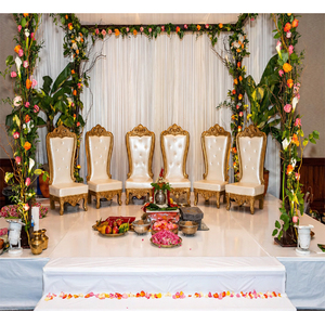 Magnifiques chaises Mandap Design pour les décors de cérémonie Ensemble de chaises Mandap de mariage modernes Superbe décor Mandap Ensemble de chaises basses - Product Image 1