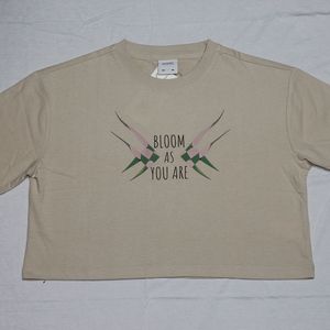T-shirt en coton de première qualité à col rond et manches courtes, coupe classique, doux, en coton lourd, fabriqué au Vietnam, directement de l'usine - Product Image 1