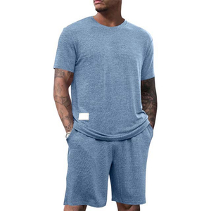 Ensemble t-shirt et short pour homme en polyester/coton, décontracté, respirant, été, personnalisable OEM, haute qualité, fabriqué au Pakistan - Product Image 2