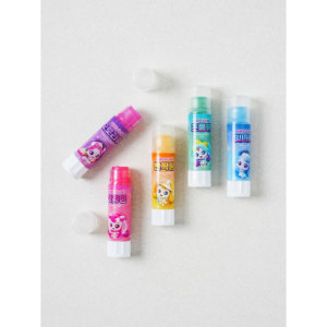 Bálsamo Labial Tini Ping Color Pool 8G, 5 Tonos Únicos y Atractivos - Product Image 1