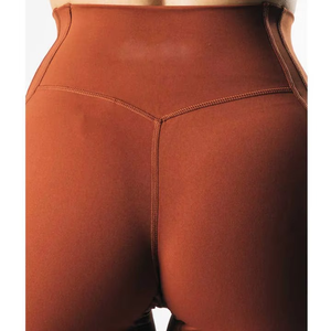 Shorts de yoga taille haute pour femmes, couleur rouille, respirants, en tissu extensible Spandex, pour la gym et l'entraînement, design élégant - Vente en gros - Product Image 5