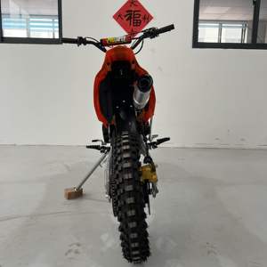 Moto tout-terrain abordable 125cc haute vitesse 80KM/H Grandes roues Freins hydrauliques - Product Image 6