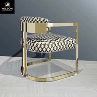 Chaise à pieds en acier inoxydable plaqué or de haute qualité, contemporaine, avec revêtement en velours, sur mesure