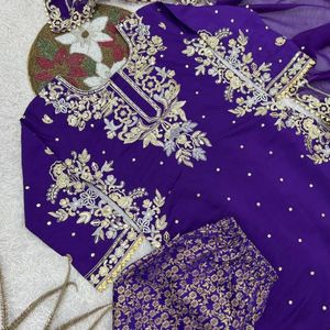 Ensemble palazzo brodé en coton romain de qualité supérieure avec palazzo en pure soie jacquard et dupatta en soie organza Kundan - Product Image 6