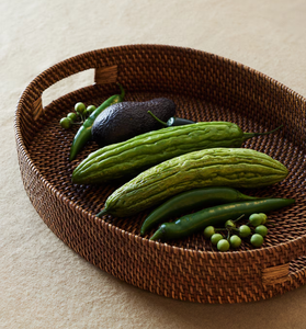 Plateau de service et décoratif en rotin de style moderne, personnalisable en taille, durable et écologique - Product Image 5