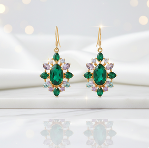 Boucles d'oreilles pendantes multi-tailles en pierres précieuses vertes, en argent sterling 925 plaqué or 18 carats, 12 grammes, pour soirée, cadeau pour elle - Product Image 4