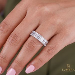 Anillo de diamantes cultivados en laboratorio con corte radiante Full Eternity, alianza de diamantes creados en laboratorio, joyería para mujer - Product Image 4
