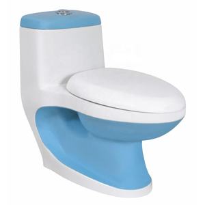 Cuvette de toilette carrée en céramique moderne Réservoir dissimulé Articles sanitaires pour salles de bains Toilettes Conception monobloc pour villas - Product Image 6