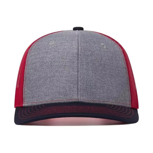 Casquette de baseball multicolore à dos en maille, devant structuré, fermeture ajustable à pression, idéale pour les sports de plein air, personnalisable pour impression et marquage. - Product Image 4