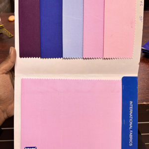 Tissu de chemise en satin 100% polyester de haute qualité, effet œil d'oiseau, mélange de coton et de polyester pour chemises et vêtements de nuit - Product Image 1